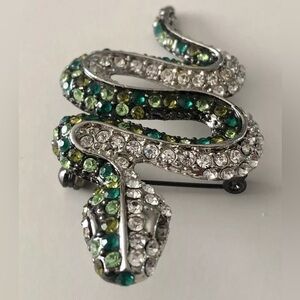 Vintage Kenneth Lane Two Tone Snake Pin Brooch Green & Clear Rhinestones